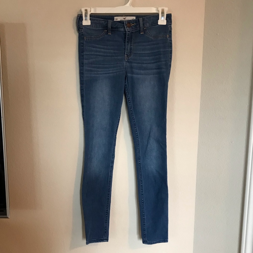 Hollister Medium Wash Denim